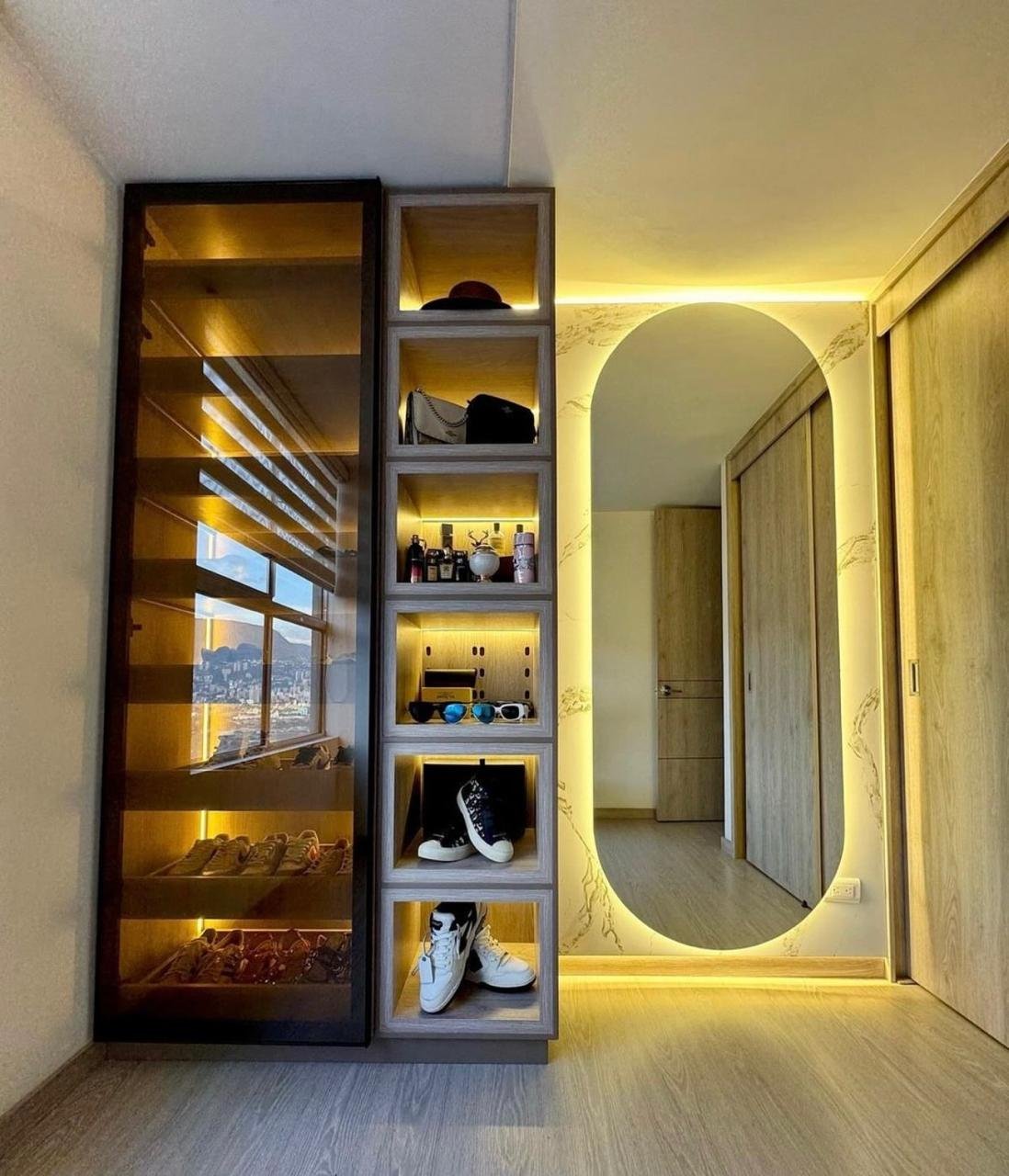 Bespoke dressing table and vanity mirror 5
